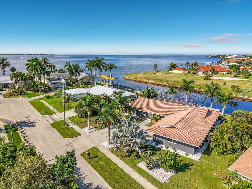 4449 CREWS COURT, Port Charlotte, FL 33952