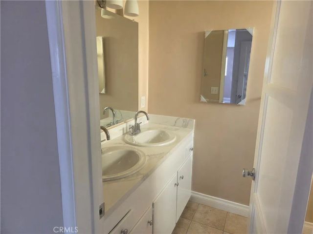 15219 Wyandotte, Van Nuys, CA 91405