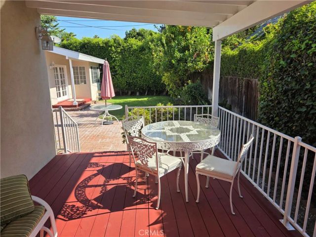 15219 Wyandotte, Van Nuys, CA 91405