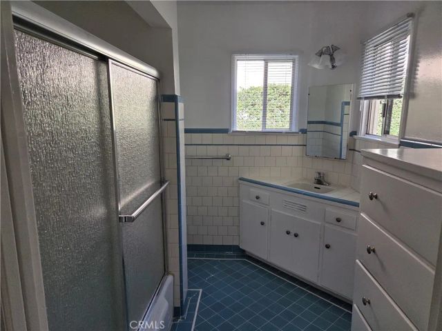 15219 Wyandotte, Van Nuys, CA 91405
