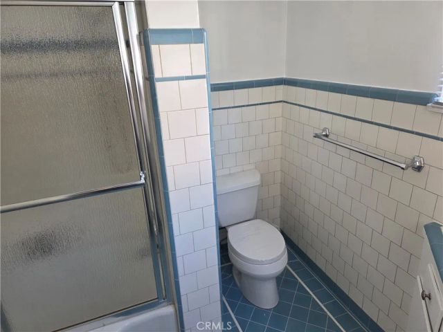 15219 Wyandotte, Van Nuys, CA 91405