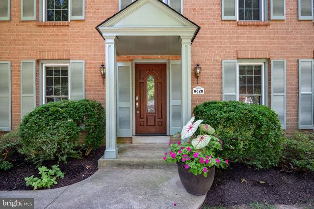 8620 YARDLEY DR, Alexandria, VA 22308
