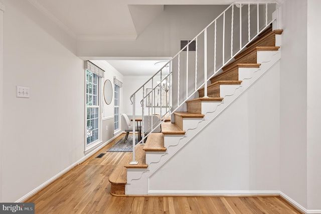 8620 YARDLEY DR, Alexandria, VA 22308