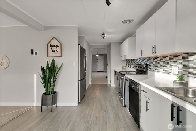 321 3rd Street NE, Auburn, WA 98002