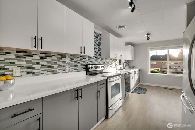 321 3rd Street NE, Auburn, WA 98002