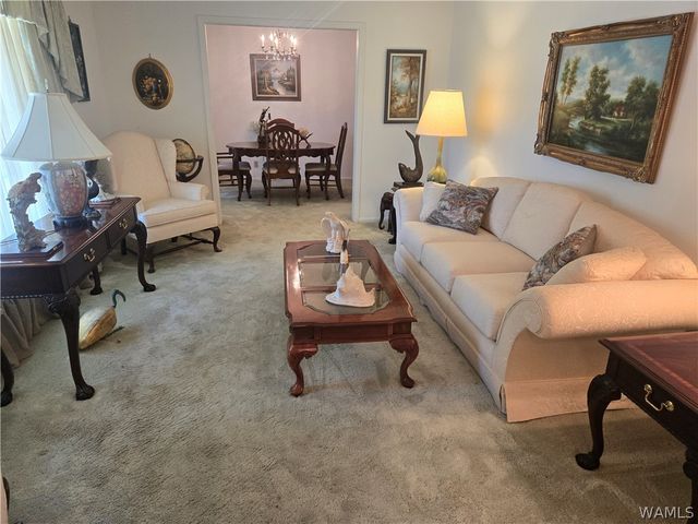 1526 Wakefield, Tuscaloosa, AL 35405