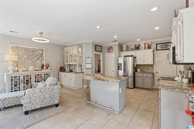 1039 ENGLISH OAK DRIVE, Helena, AL 35080