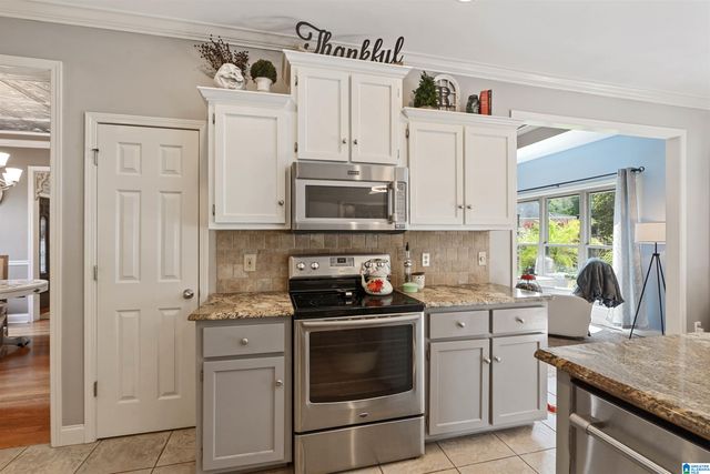 1039 ENGLISH OAK DRIVE, Helena, AL 35080