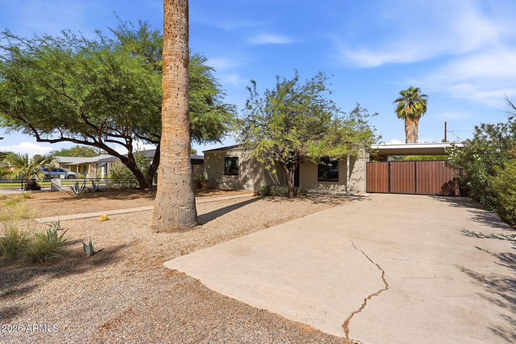 2508 E PINCHOT Avenue, Phoenix, AZ 85016 — photo 3