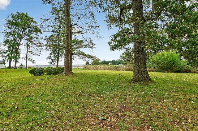 5028 Bay CIR, Suffolk, VA 23435