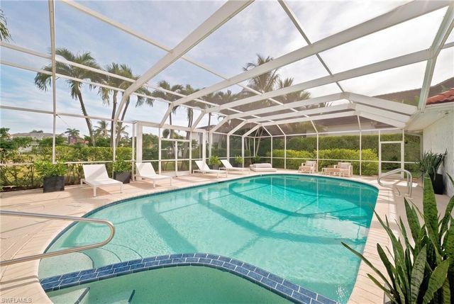 503 Neapolitan WAY, Naples, FL 34103