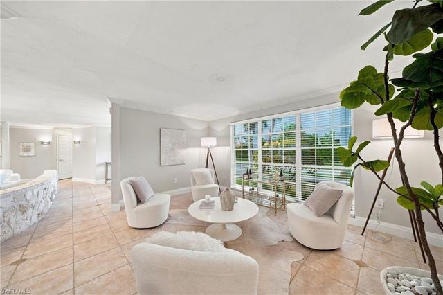 503 Neapolitan WAY, Naples, FL 34103