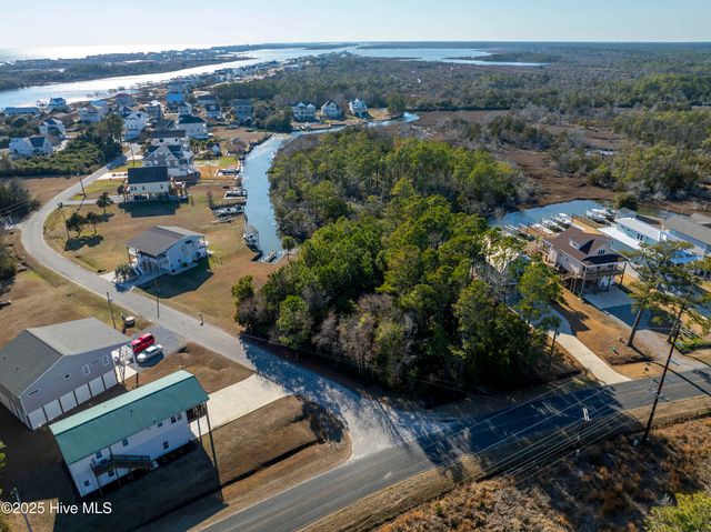 100 Singleton Street, Sneads Ferry, NC 28460