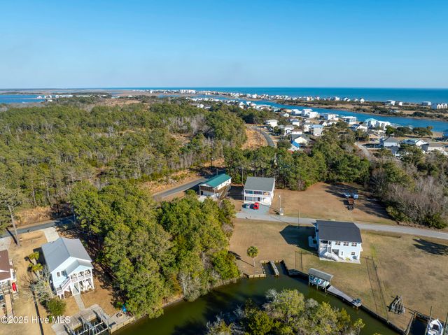 100 Singleton Street, Sneads Ferry, NC 28460