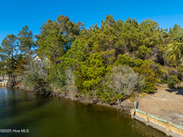 100 Singleton Street, Sneads Ferry, NC 28460