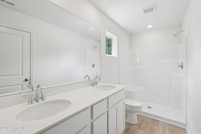 860 Plymouth Road, Southport, NC 28461