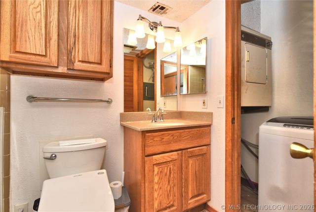6737 S Peoria Avenue B109, Tulsa, OK 74136