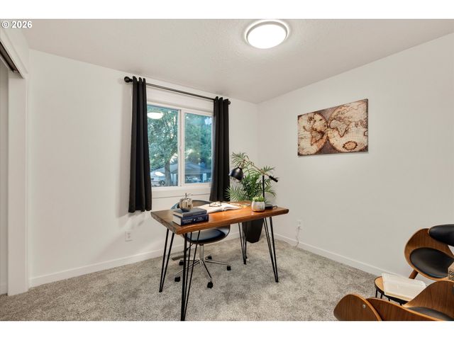 5070 Sw 168TH Pl, Beaverton, OR 97078