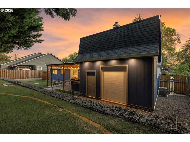 5070 Sw 168TH Pl, Beaverton, OR 97078