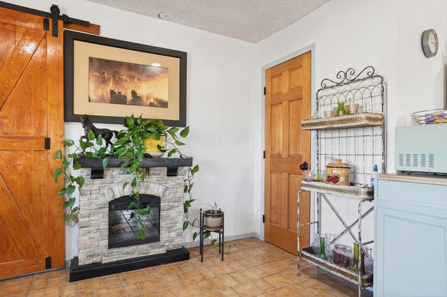 1588 Old Woman Springs Road, Yucca Valley, CA 92284