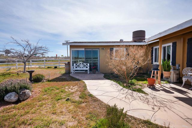 1588 Old Woman Springs Road, Yucca Valley, CA 92284