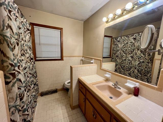 638 N Broadway, Portland, TN 37148