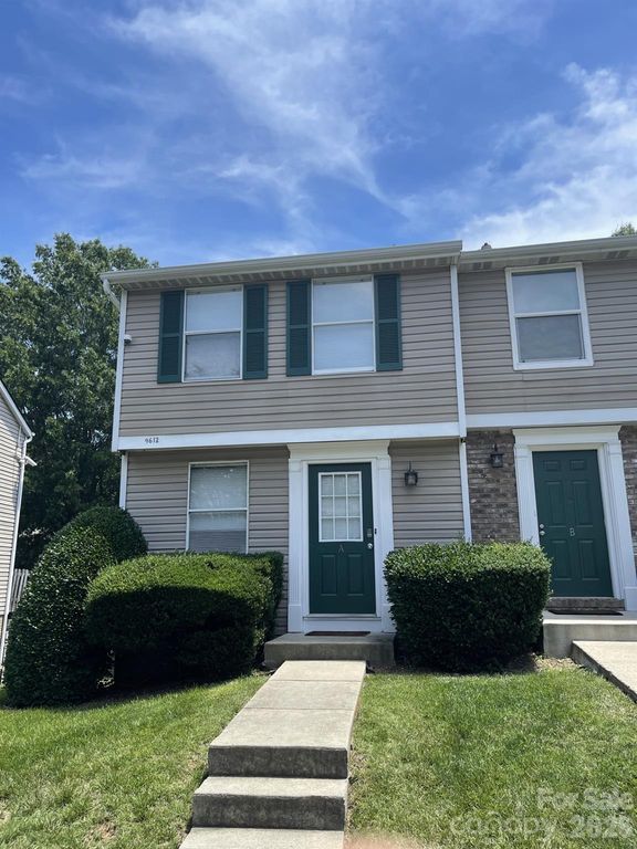 9612 Vinca Circle, Charlotte, NC 28213