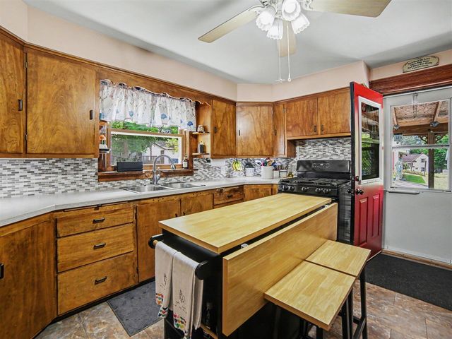 507 S State Street, Hart, MI 49420