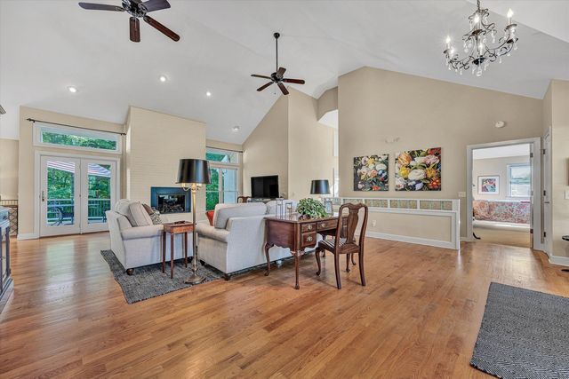 595 Gangplank RD, Moneta, VA 24121