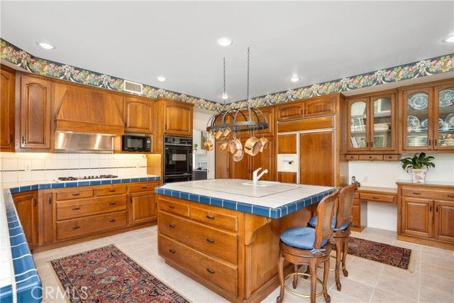 5942 Salamea Avenue, Woodland Hills (los Angeles), CA 91367