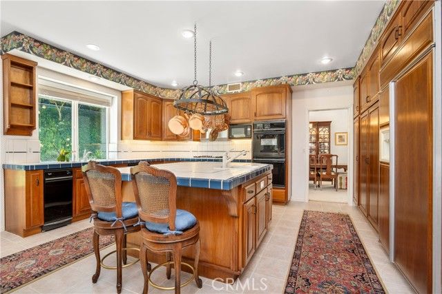 5942 Salamea Avenue, Woodland Hills (los Angeles), CA 91367