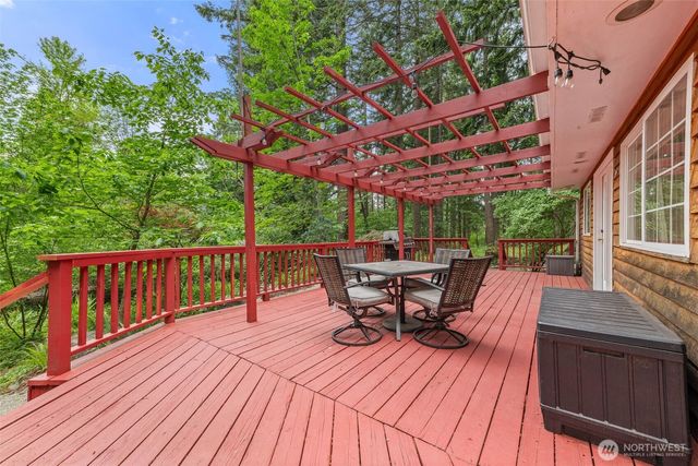 20226 Neat Road SE, Yelm, WA 98597