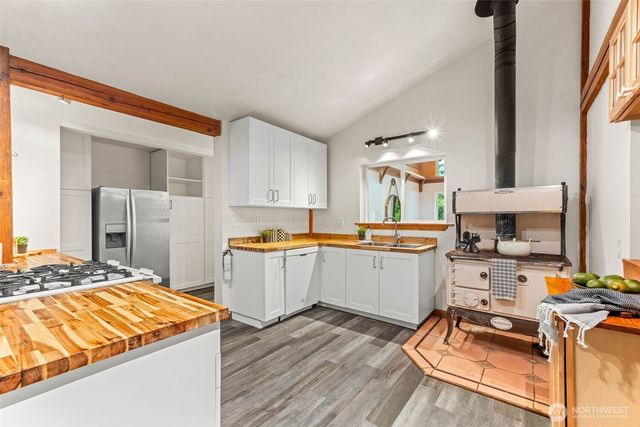 20226 Neat Road SE, Yelm, WA 98597