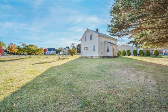 143 E Church STREET, Mishicot, WI 54228