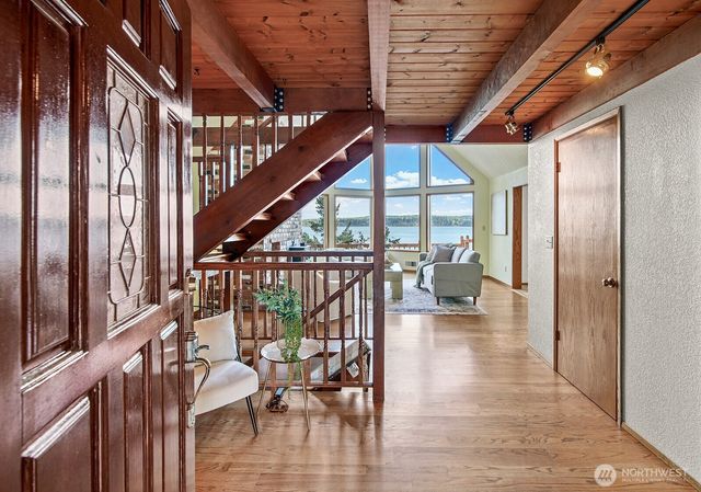 6819 Cliff Avenue SW, Longbranch, WA 98351