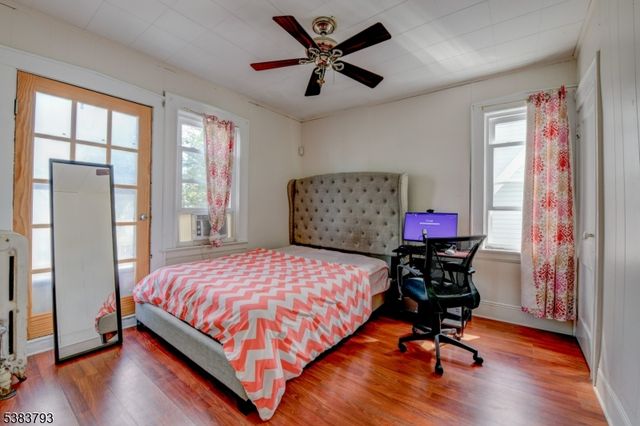 28 Tremont Ave, East Orange City, NJ 07018