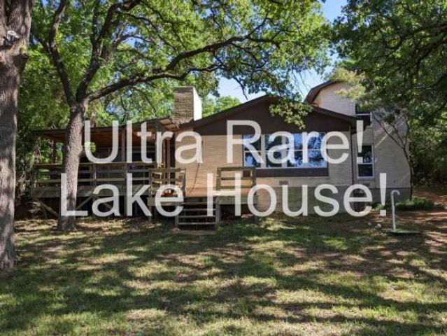 7464 Love Circle, Fort Worth, TX 76135