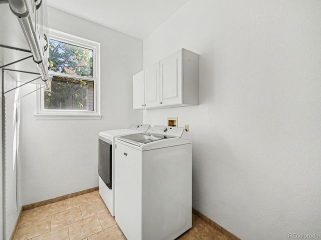 1250 Snowberry Ln, Broomfield, CO 80020