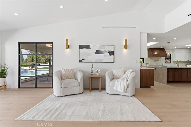 23925 Crosson Drive, Woodland Hills, CA 91367