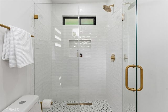 23925 Crosson Drive, Woodland Hills, CA 91367