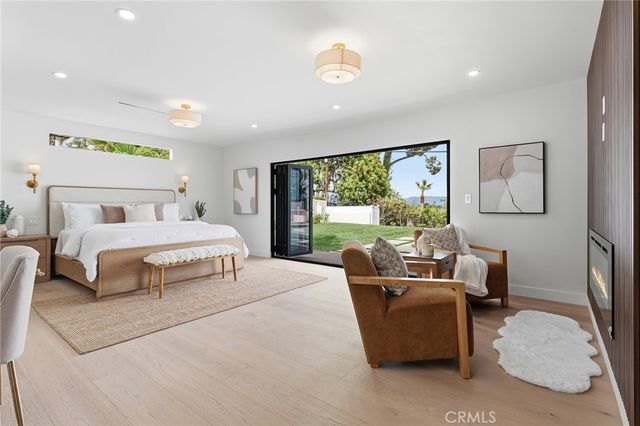 23925 Crosson Drive, Woodland Hills, CA 91367