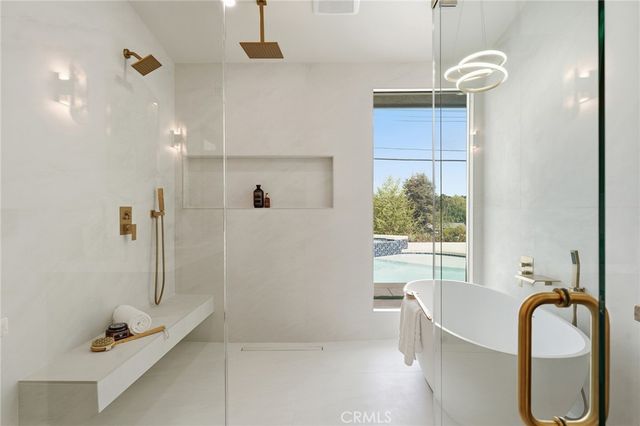 23925 Crosson Drive, Woodland Hills, CA 91367