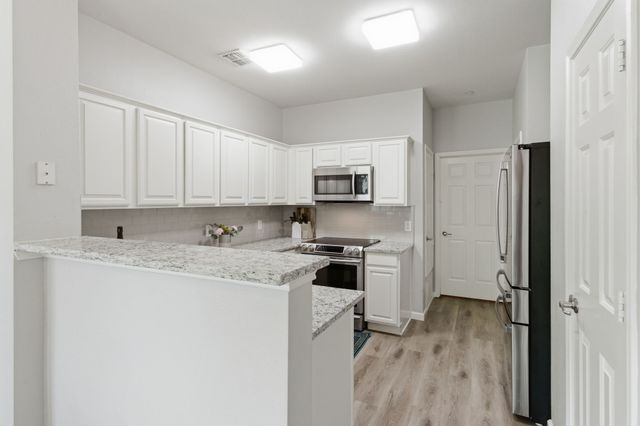 2925 Saint Andrews Drive, Lewisville, TX 75067