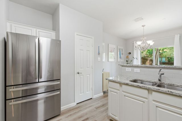 2925 Saint Andrews Drive, Lewisville, TX 75067