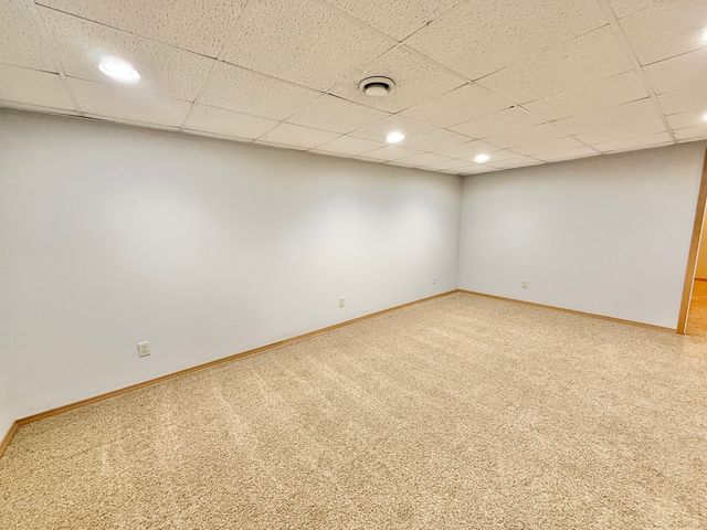 11008 Chicory Ridge Way, Roscoe, IL 61073