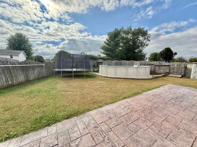 11008 Chicory Ridge Way, Roscoe, IL 61073