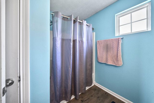 1624 Roscommon Drive, Pataskala, OH 43062