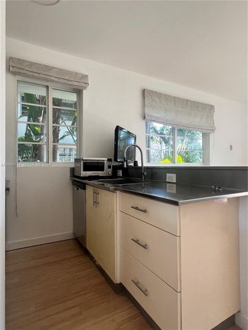 3917 N Meridian Avenue 102, Miami Beach, FL 33140