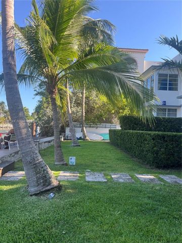 3917 N Meridian Avenue 102, Miami Beach, FL 33140