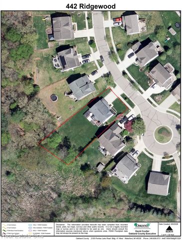 442 Ridgewood Drive S, Brandon Charter Township, MI 48462